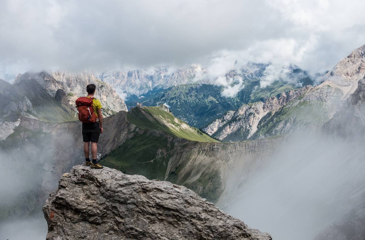lucas clara hvpb ucammu unsplash